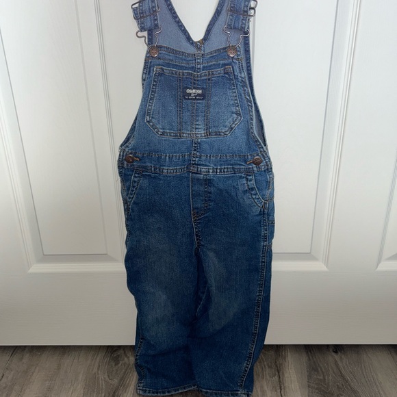 OshKosh B'gosh Other - OshKosh B'gosh Classic Blue Overalls